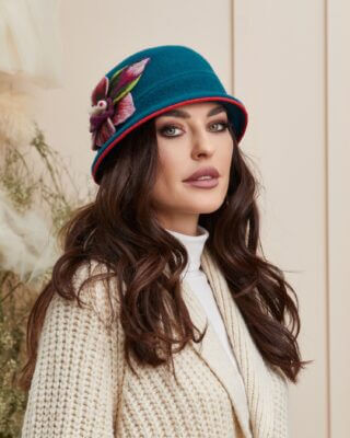 Caciula de dama stil palarie Sisi