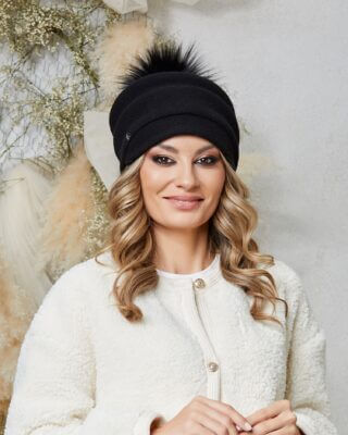 Caciula de dama cu pompon Marlen 2