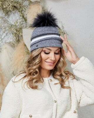 Caciula de dama cu pompon Rafa 1