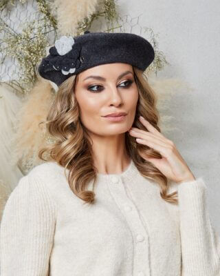 Bereta de dama Rolina 1